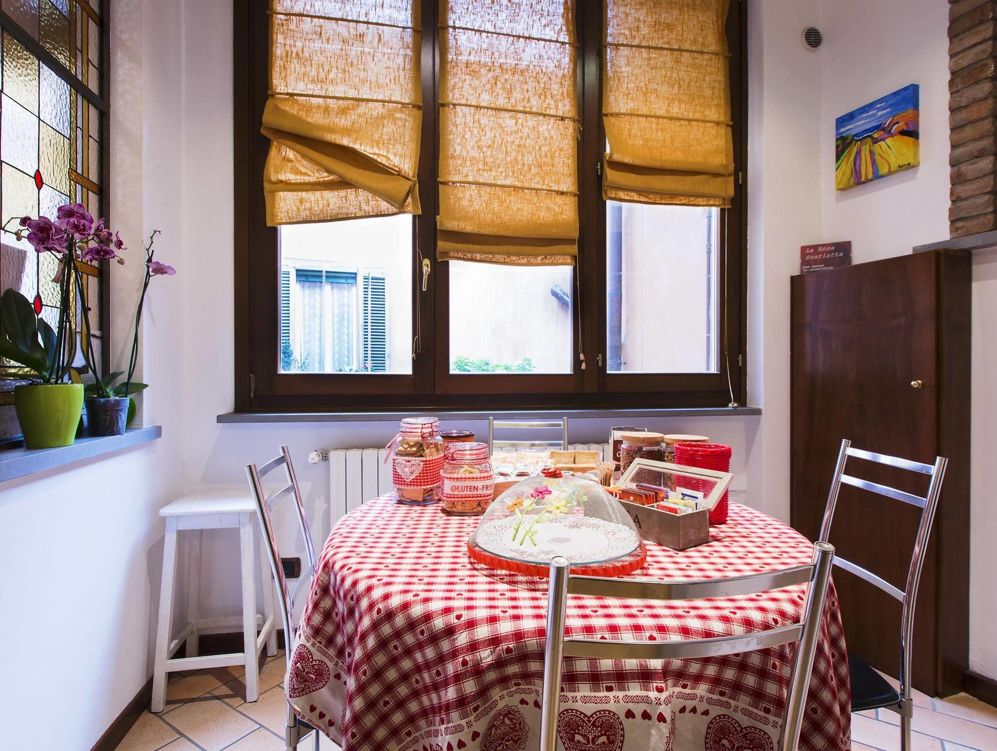 La Rosa Scarlatta Διαμέρισμα Μπέργκαμο Εξωτερικό φωτογραφία